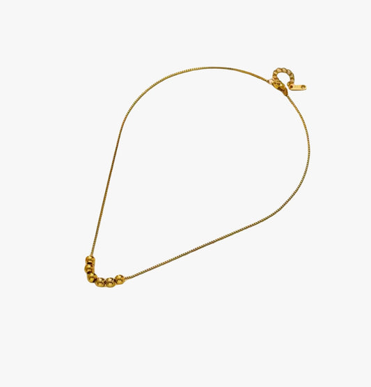 Dangling Bead Necklace